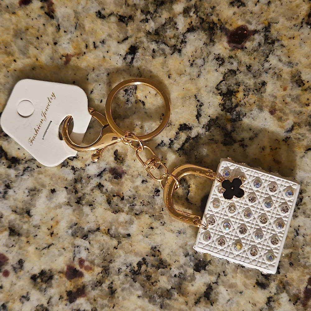 Purse Rhinestone Keychain Iridescent - Picture 5 of 5